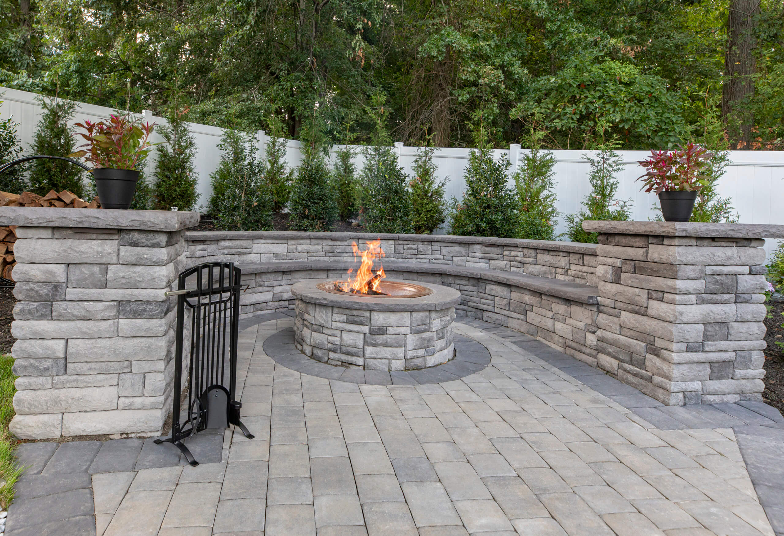 Cast Stone Wall Round Fire Pit Kit Ep, Oldcastle Countryside 48 In Gray Fire Pit Kit
